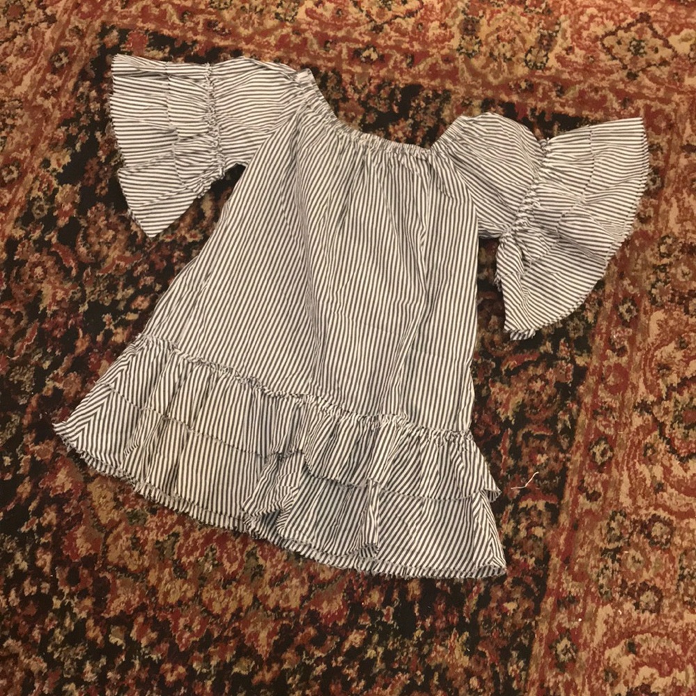 Zara pinstripe ruffle off the shoulder dress - Picture 2 of 4